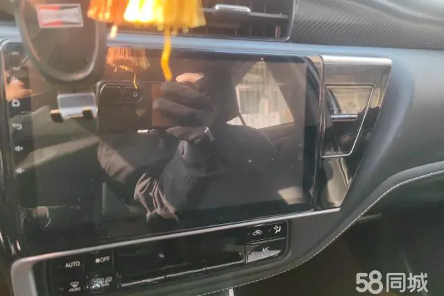 Toyota Corolla Hybird E+ 2020 immagine di auto #13