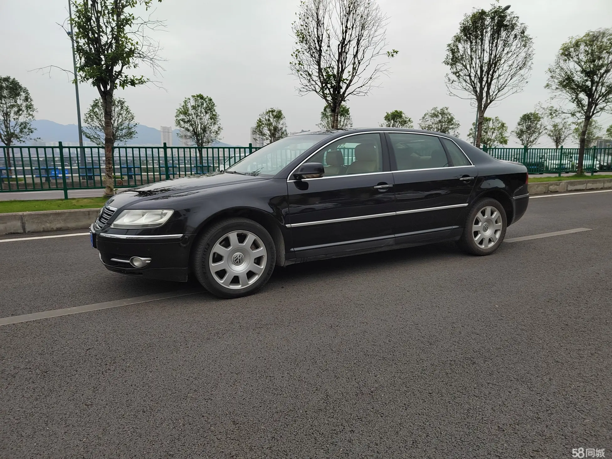 Volkswagen Pheaton 2008 immagine di auto #13