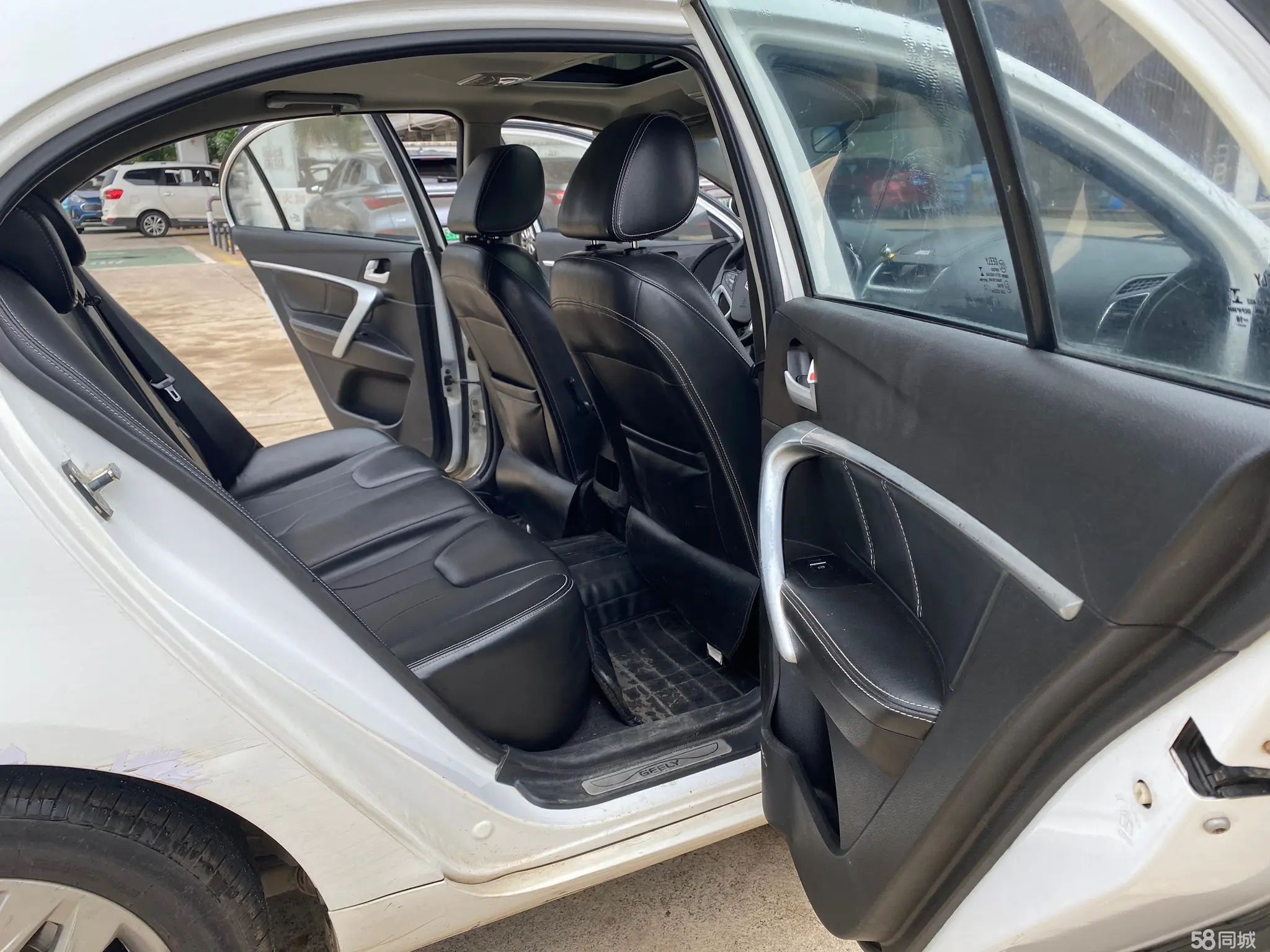 GEELY Emgrand 2016 car image #13