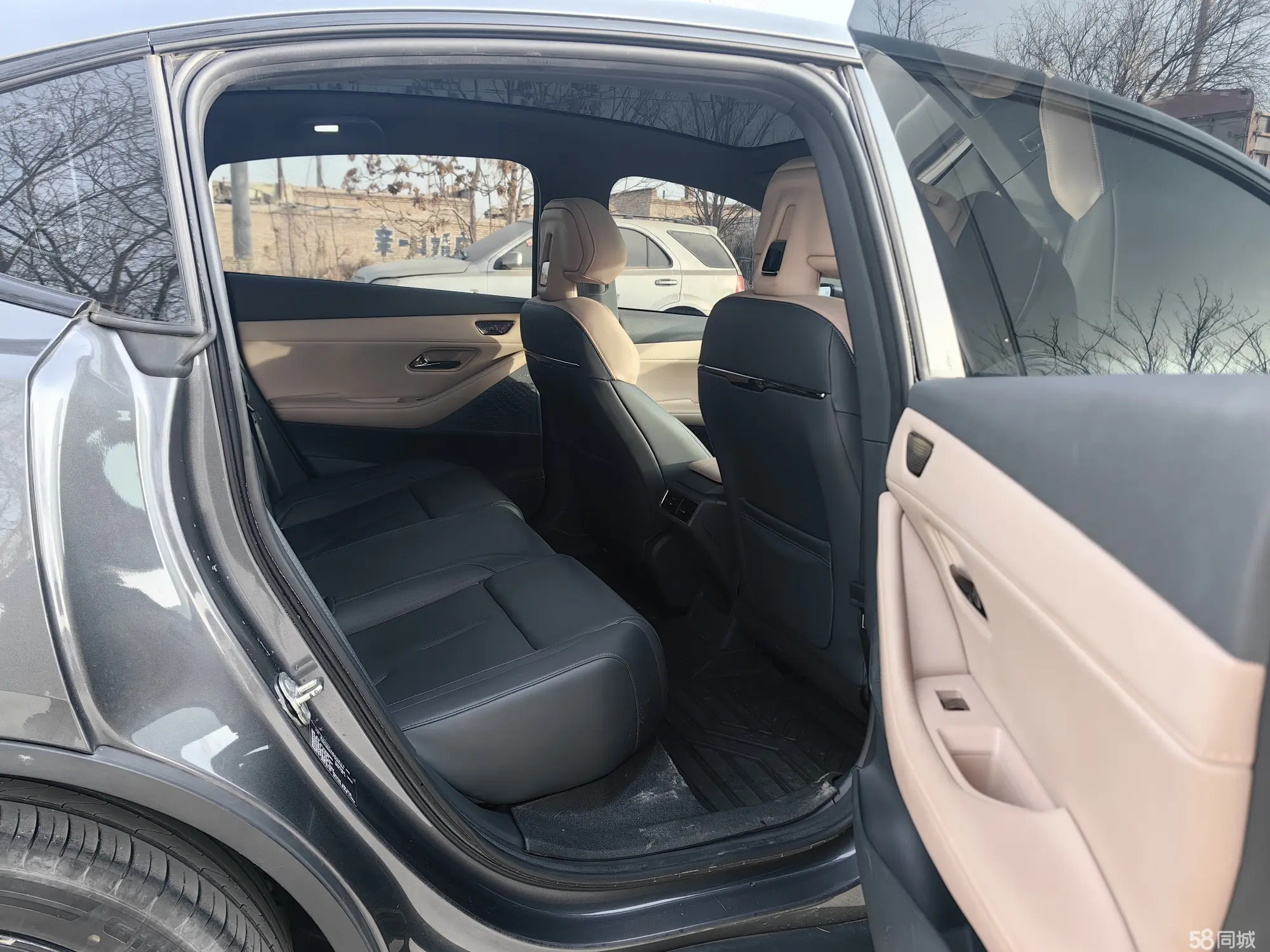 Deepal SL03 2023 изображение автомобиля #13