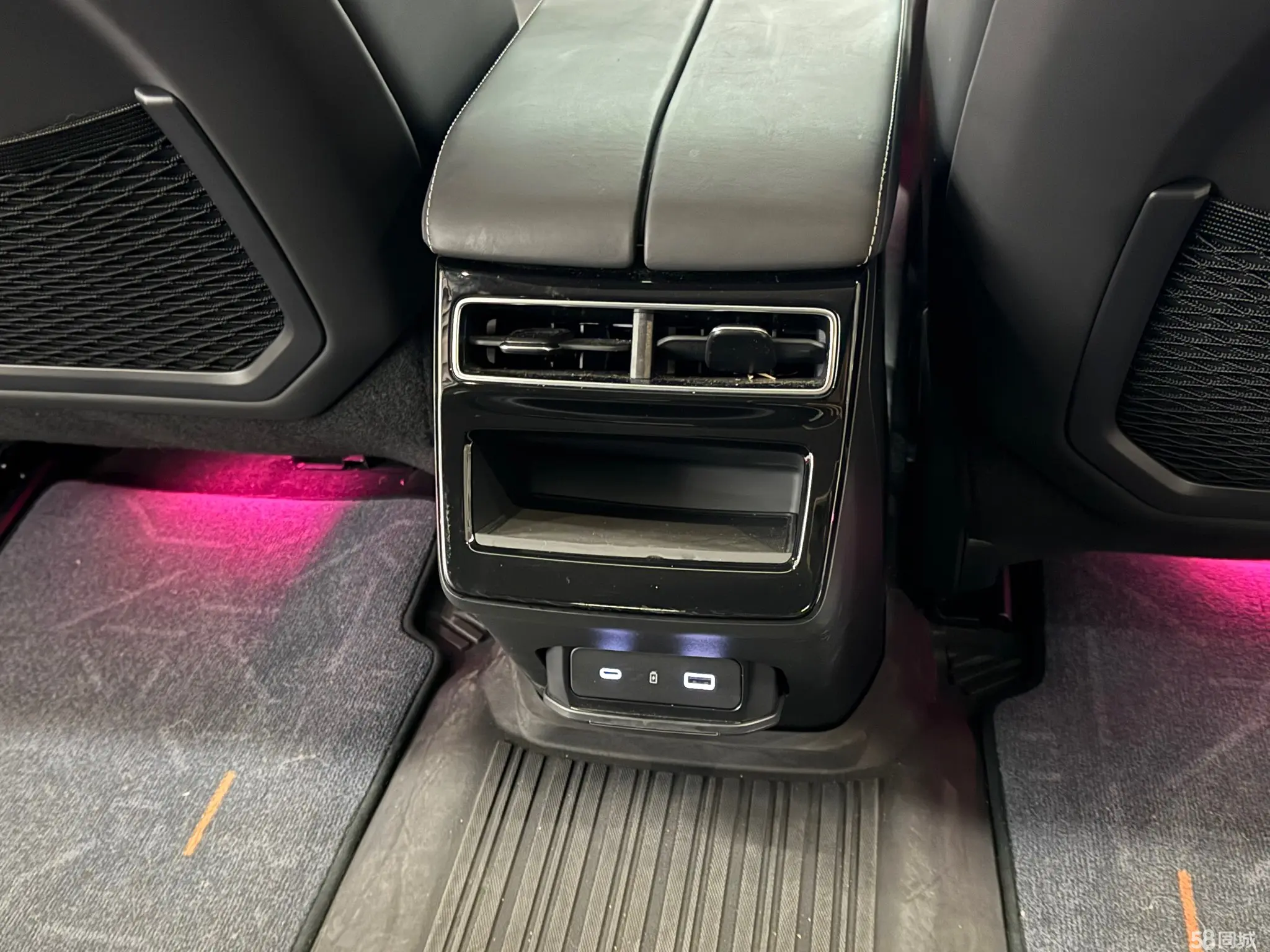 Zeekr 001 2022 immagine di auto #13