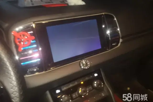 Skoda Karoq 2020 car image #13