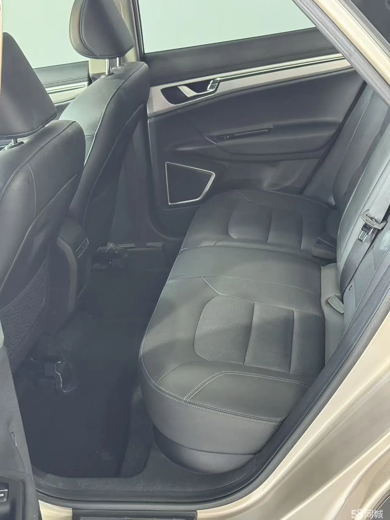 GEELY Emgrand GSe 2018 car image #13