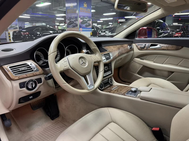 Mercedes-Benz CLS AMG 2011 #13 Mercedes-Benz CLS AMG 2011 car image #13