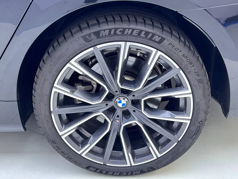 BMW 7 Series New Energy 2021 car image #13