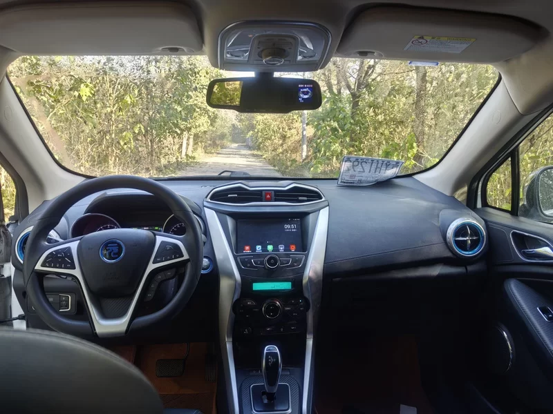 BYD Yuan New Energy 2018 car image #13