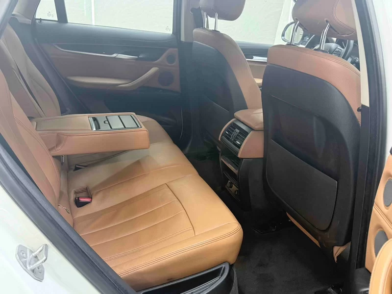 BMW X6 2015 صورة سيارة #13