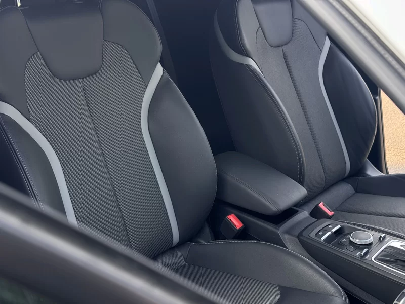 Audi Q2L 2020 immagine di auto #13