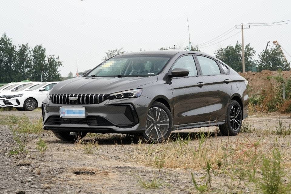 GEELY Binray 2025 car image 