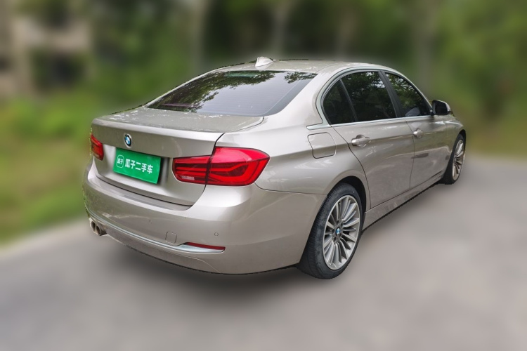 BMW 3 Series 2019 #5 BMW 3 Series 2019 immagine di auto #5