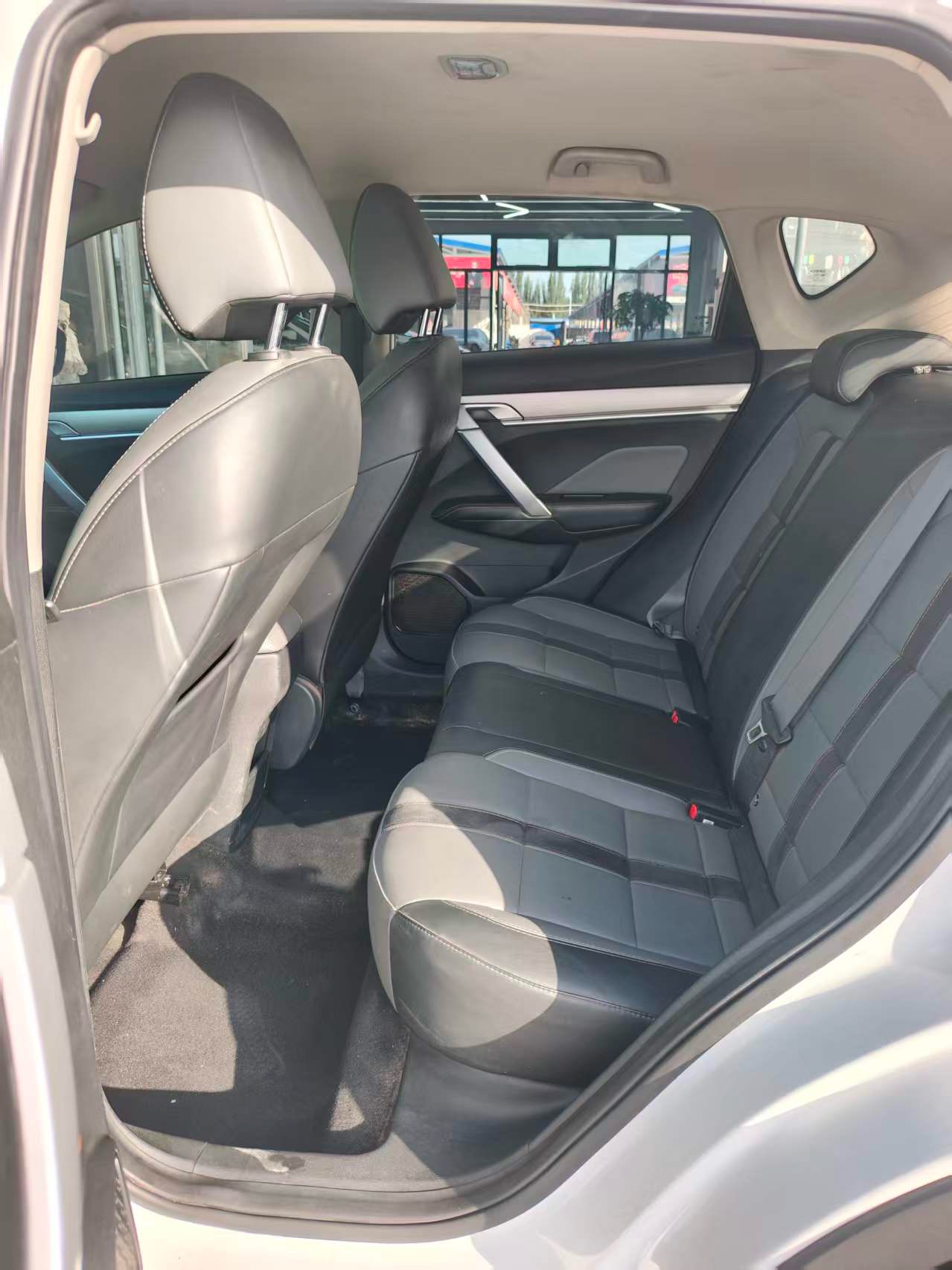GEELY Coolray 2023 car image #6