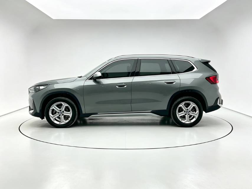 BMW X1 2024 #2 BMW X1 2024 car image #2