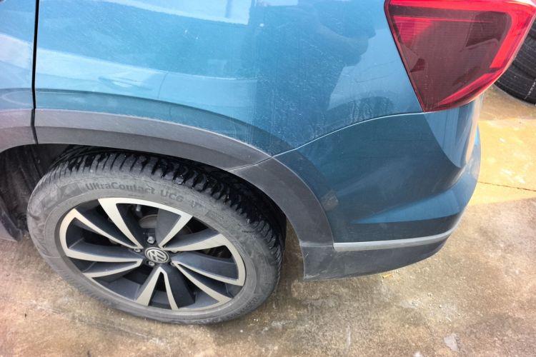 Volkswagen Tharu 2020 car image #6