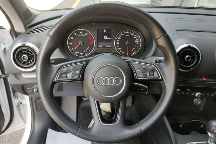 Audi A3 2018 #11 Audi A3 2018 car image #11