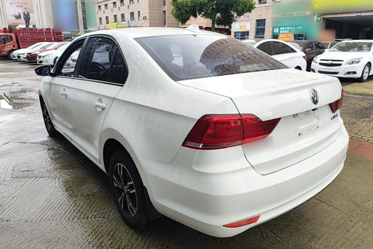 Volkswagen Santana 2019 #5 Volkswagen Santana 2019 car image #5