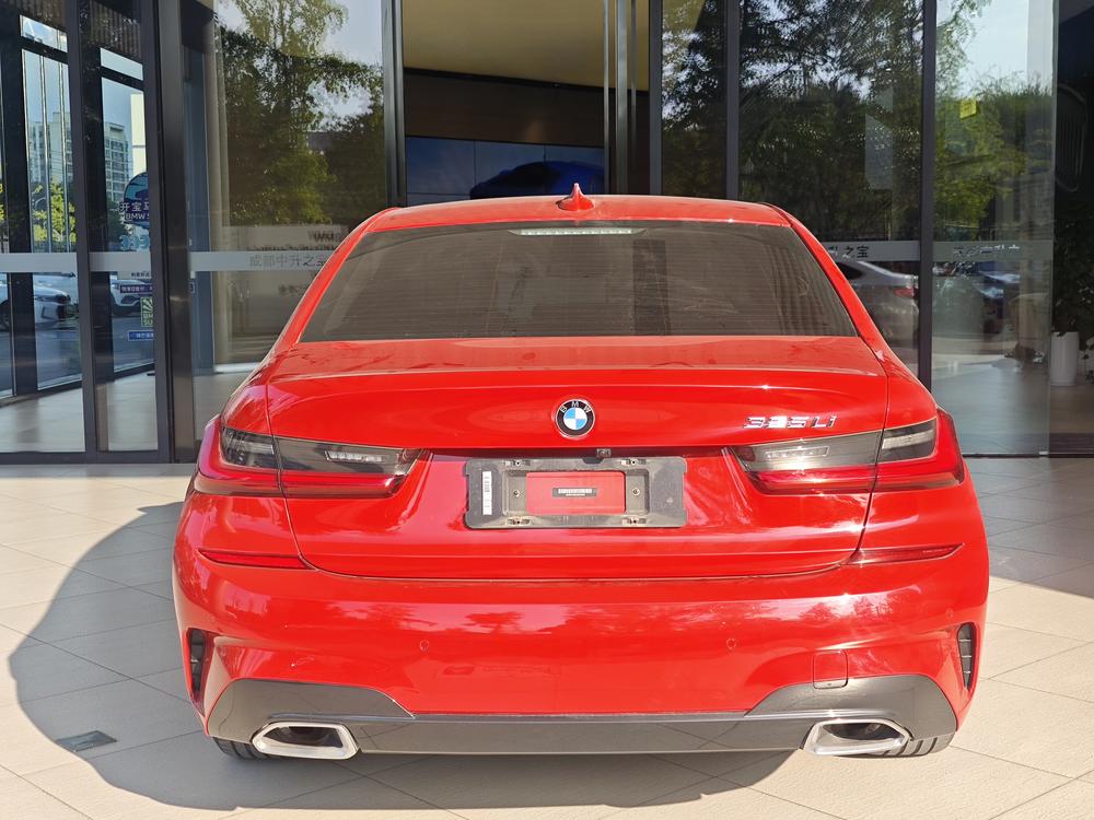 BMW 3 Series 2019 #6 BMW 3 Series 2019 car image #6
