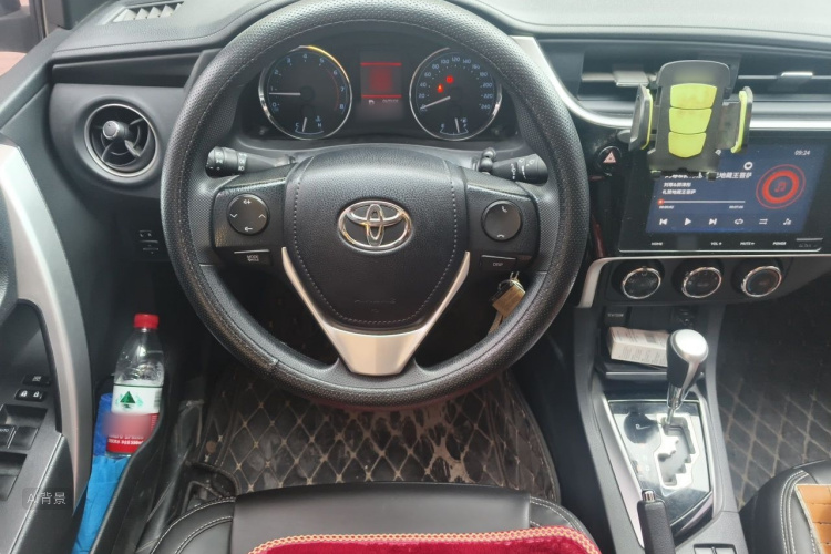 Toyota Corolla 2019 car image #12