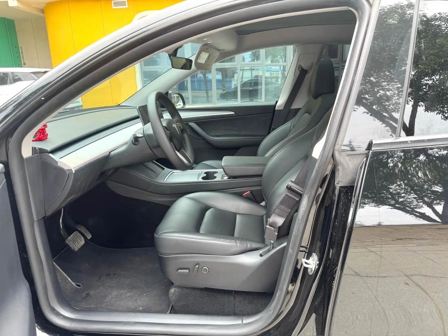Tesla Model Y 2024 #4 Tesla Model Y 2024 imagen de coche #4