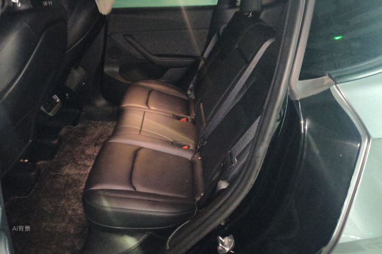 Tesla Model Y 2023 #19 Tesla Model Y 2023 car image #19