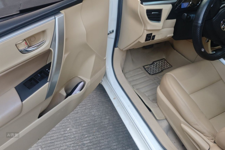 2014 #18 2014 car image #18
