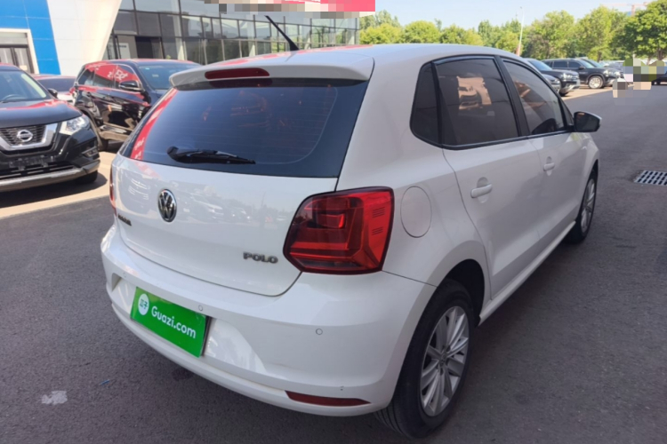 Volkswagen Polo 2015 image de voiture #7