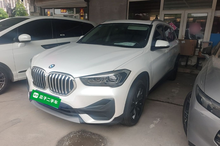BMW X1 2020 car image #2