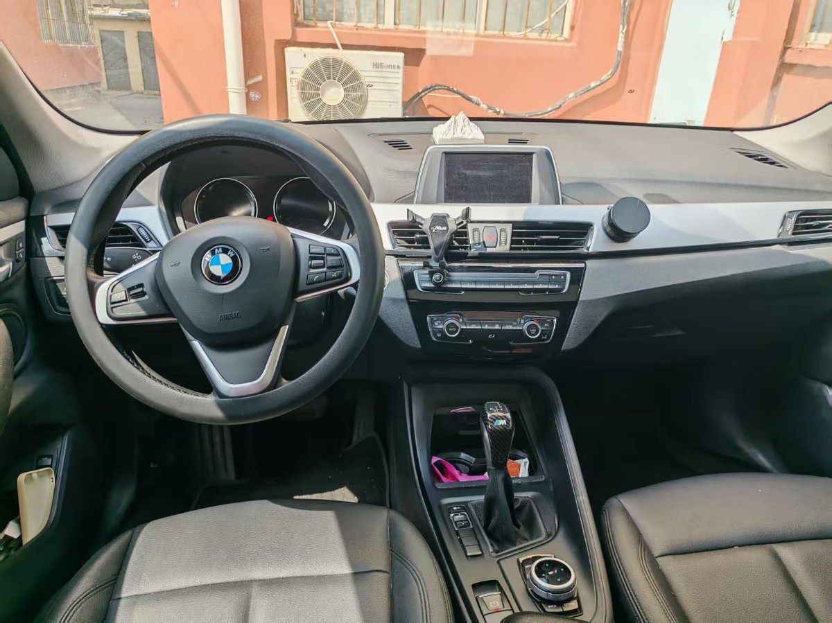 BMW X1 2019 #4 BMW X1 2019 car image #4