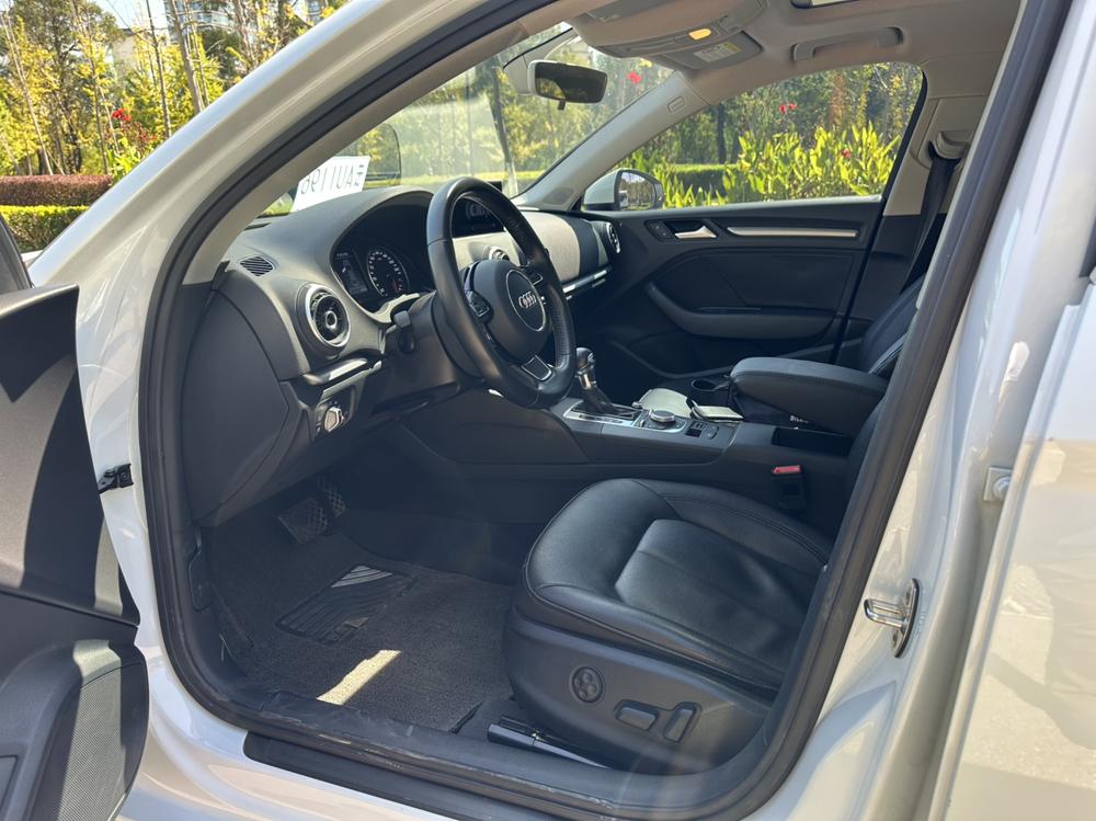 Audi A3 2016 car image #28