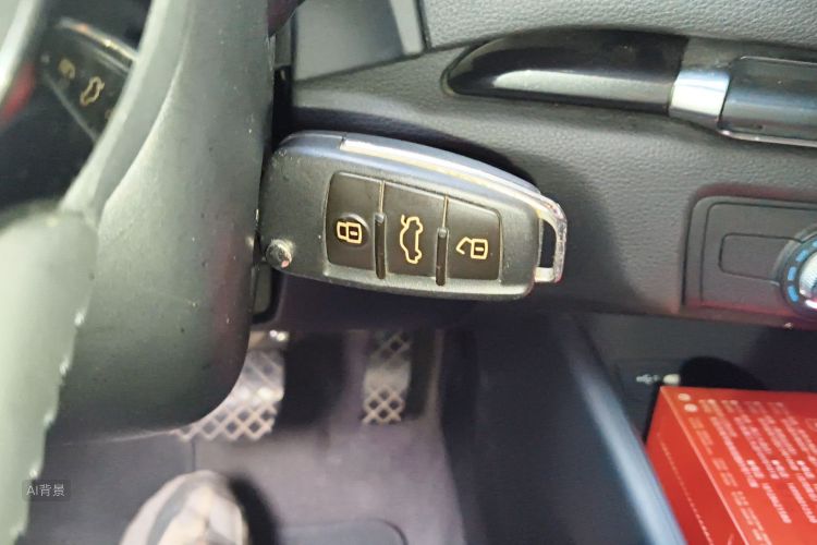 Audi A3 2018 car image #10