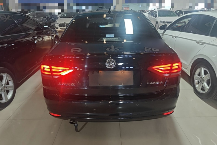 Volkswagen Lavida 2017 #6 Volkswagen Lavida 2017 car image #6