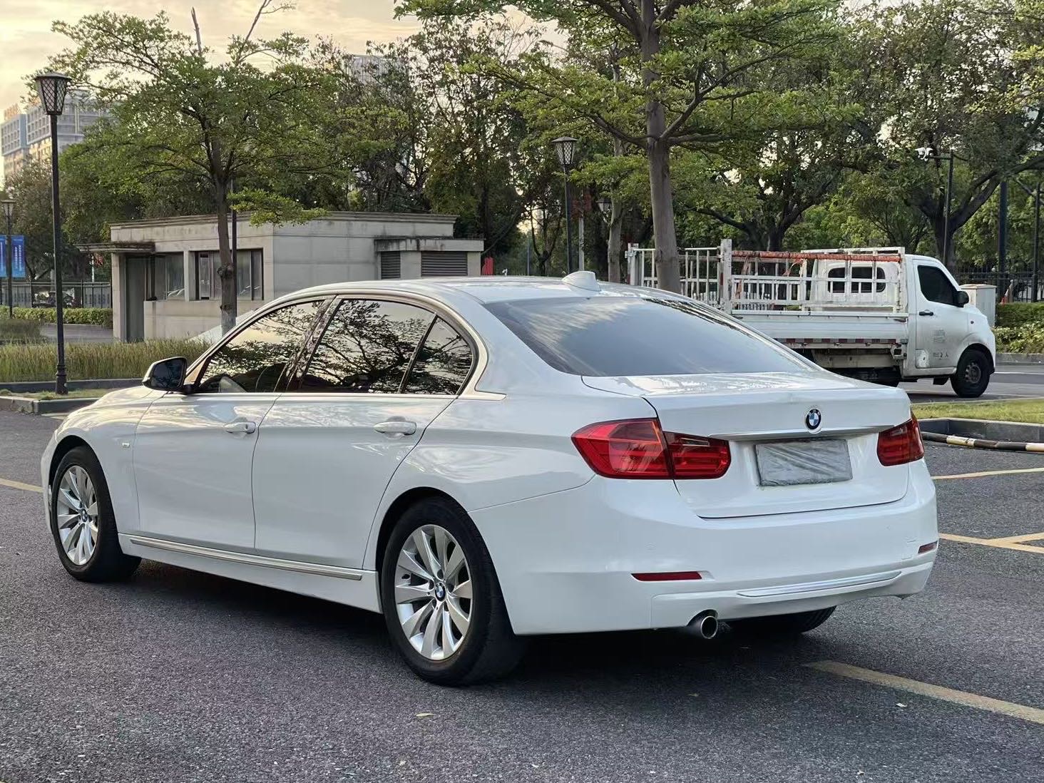 BMW 3 Series 2013 #4 BMW 3 Series 2013 imagen de coche #4