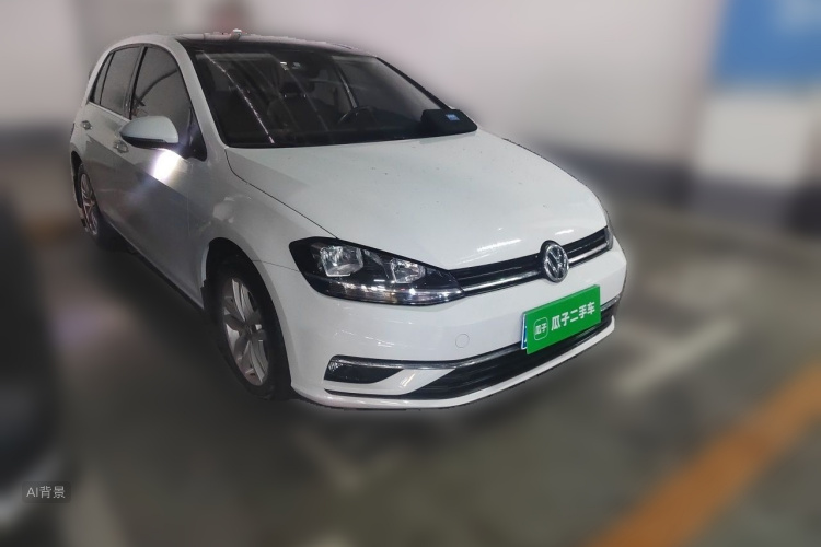 Volkswagen Golf 2019 car image #4