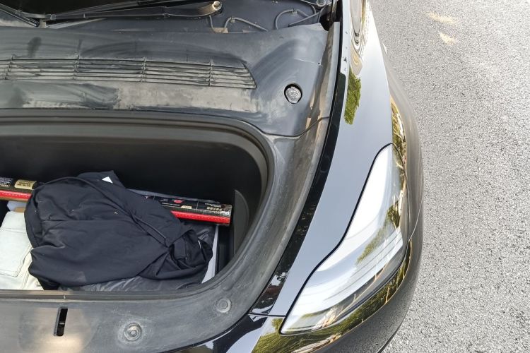 Tesla Model Y 2021 #24 Tesla Model Y 2021 car image #24