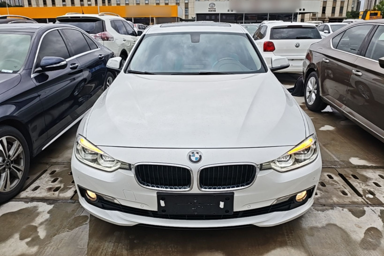 BMW 3 Series 2016 car image #3