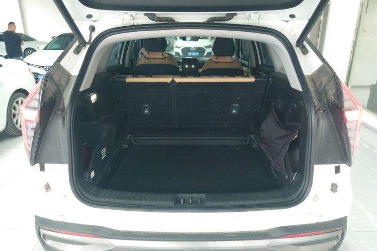 GEELY Boyue L 2023 image de voiture #19