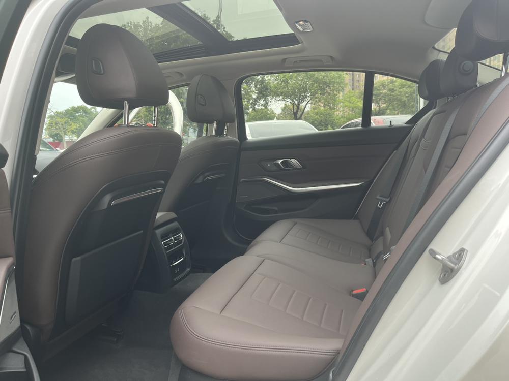 BMW 3 Series 2020 #25 BMW 3 Series 2020 car image #25