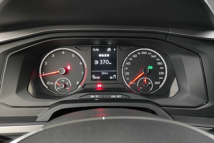 Volkswagen Polo 2020 car image #12
