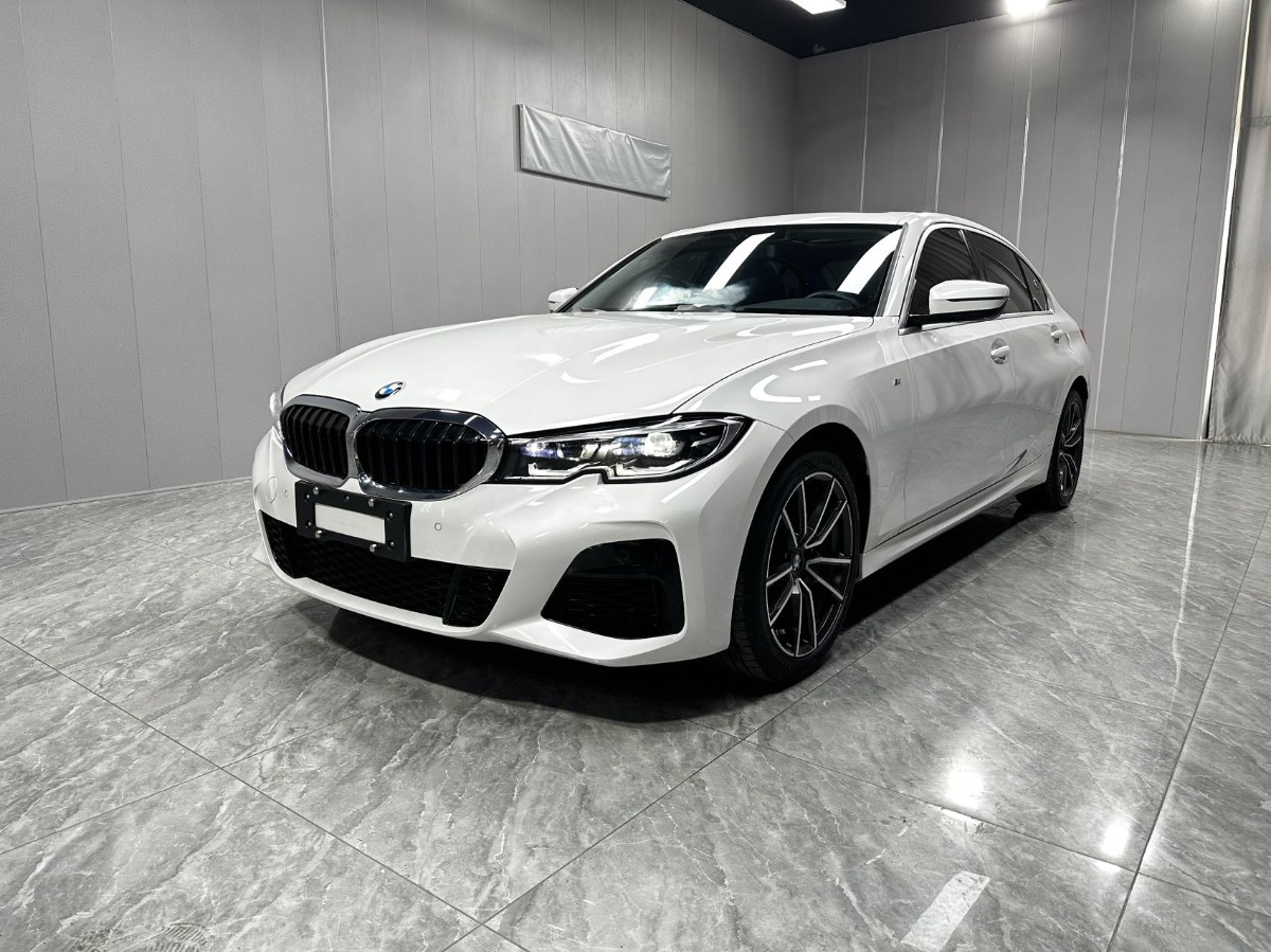 BMW 3 Series 2022 BMW 3 Series 2022 car image
