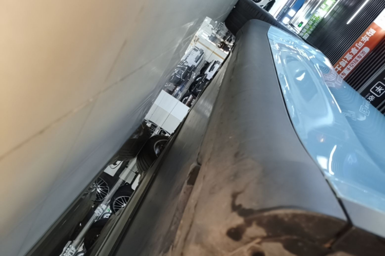 Tesla Model Y 2023 #26 Tesla Model Y 2023 immagine di auto #26