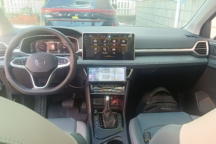 Volkswagen Tharu 2024 car image #10