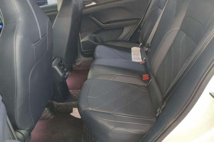 Volkswagen Tharu 2024 #17 Volkswagen Tharu 2024 immagine di auto #17
