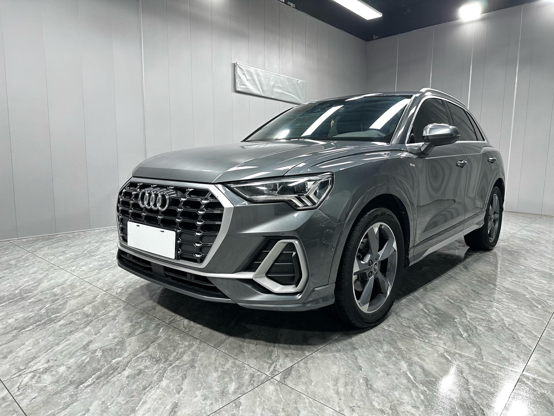 2022 2022 immagine di auto