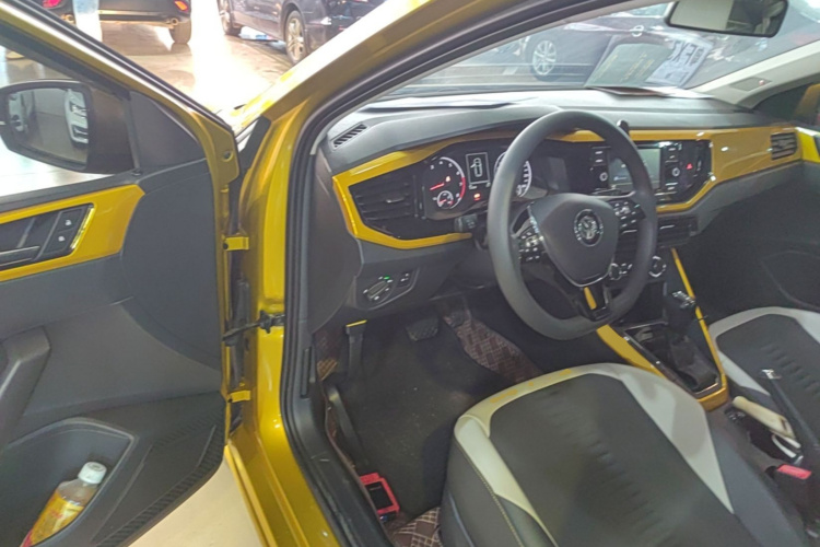 Volkswagen Polo 2019 #16 Volkswagen Polo 2019 car image #16
