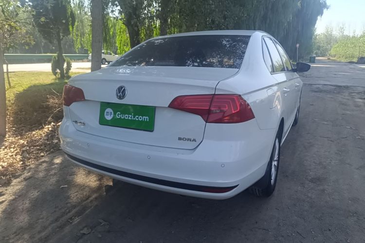 Volkswagen Bora 2019 car image #5