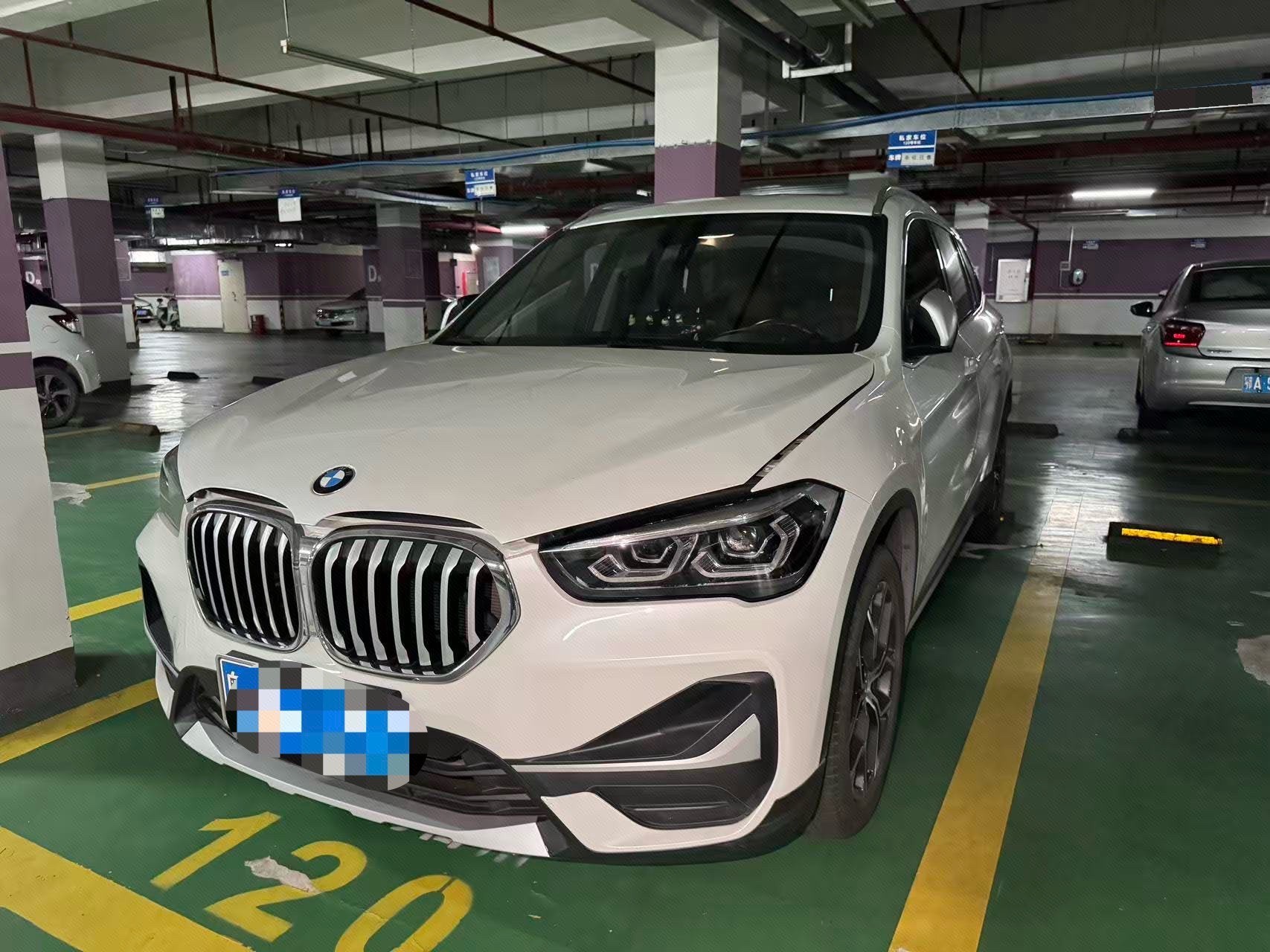 BMW X1 2023 car image 