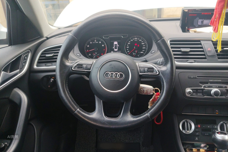Audi Q3 2016 immagine di auto #12
