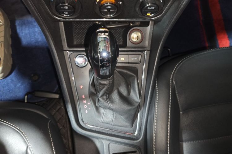 Volkswagen Lavida 2018 #18 Volkswagen Lavida 2018 car image #18