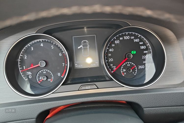 Volkswagen Golf 2016 car image #13