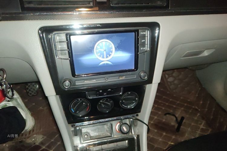 Volkswagen Bora 2014 car image #15