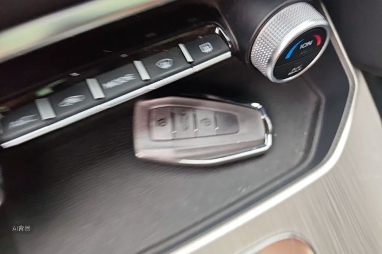 GEELY Coolray 2019 #10 GEELY Coolray 2019 car image #10